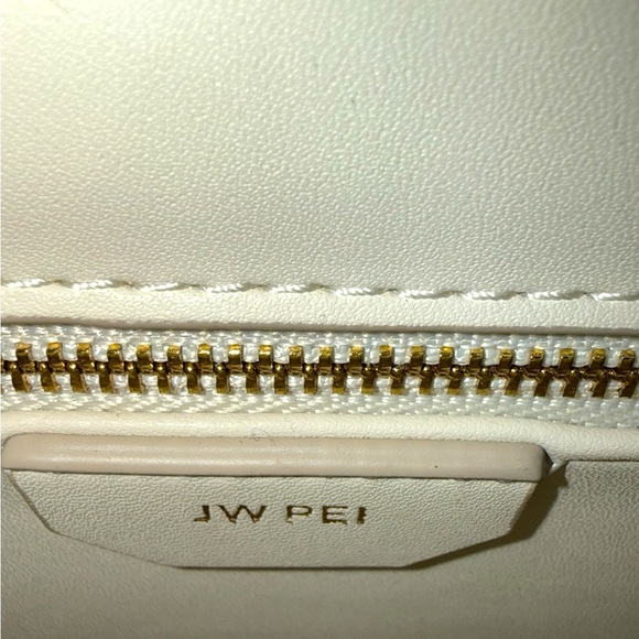 JW Pei Croc Embossed Mini Shoulder Bag Cream Vegan Leather Gold Hardware - Picture 11 of 13